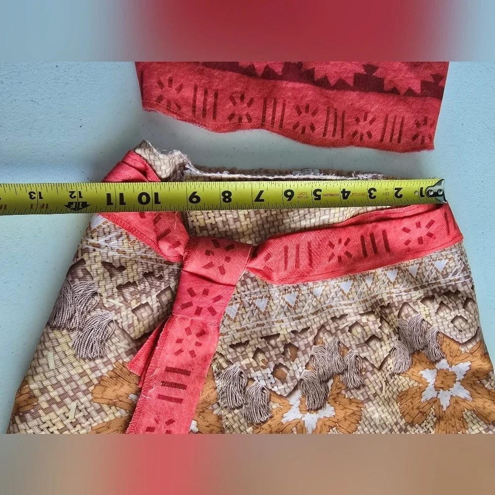 Moana costumes size 4-6